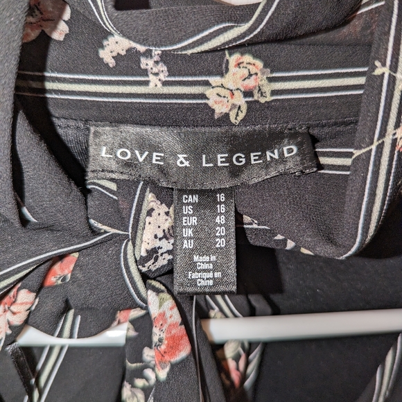 Love and Legend Dress - Picture 4 of 5